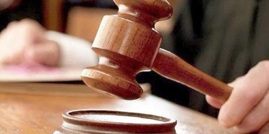 استكمال
      محاكمة
      متهم
      في
      قضية
      خلية
      الوراق..
      بعد
      قليل