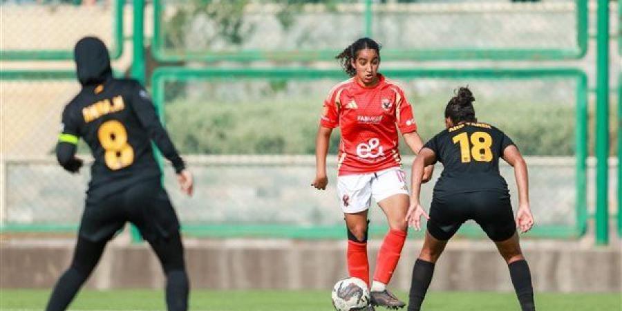 اتحاد
      الكرة
      يحدد
      موعد
      نهائي
      كأس
      مصر
      للكرة
      النسائية