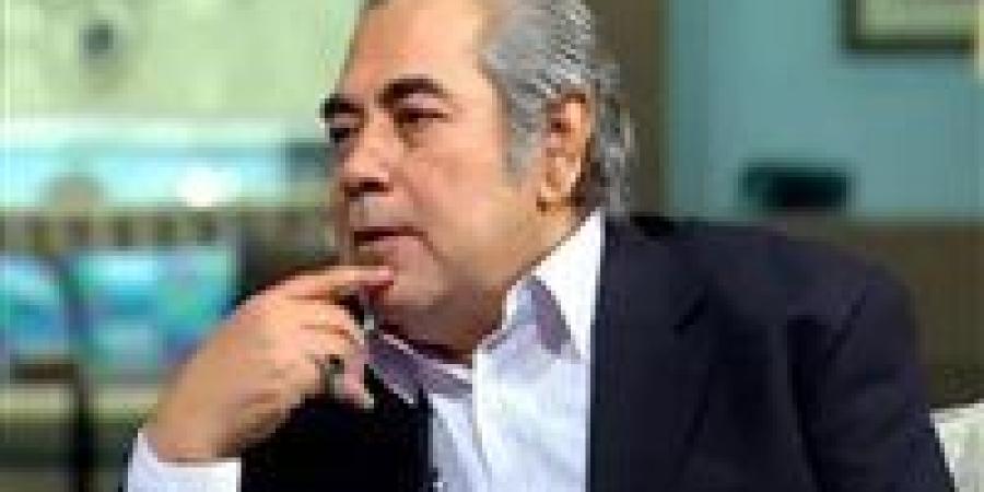 صبري
      عبد
      المنعم
      يطمئن
      جمهوره:
      الحمد
      لله
      بقيت
      بخير..
      وشكرًا
      لكل
      من
      سأل
      عني