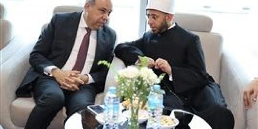 وزارة
      الأوقاف
      تصدر
      كتابًا
      مبسطًا
      يشرح
      مناسك
      الحج
