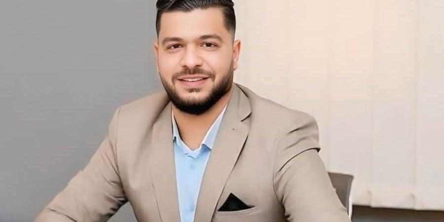 «
      Qurtoba
      Developments
      »
      تعيّن
      أحمد
      عبد
      العزيز
      مديرًا
      لقطاع
      البيع
      غير
      المباشر