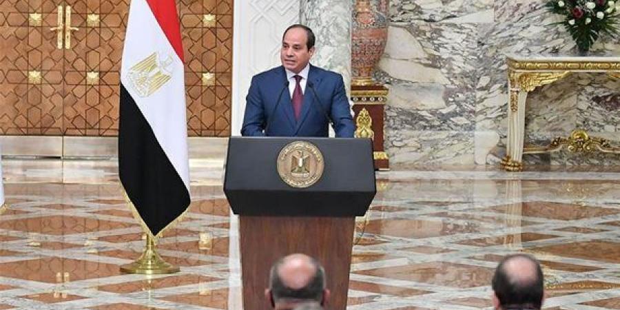 السيسي
      يشيد
      بالجهد
      المشترك
      بين
      مصر
      ولبنان
      في
      مجالات
      الثقافة
      والأدب