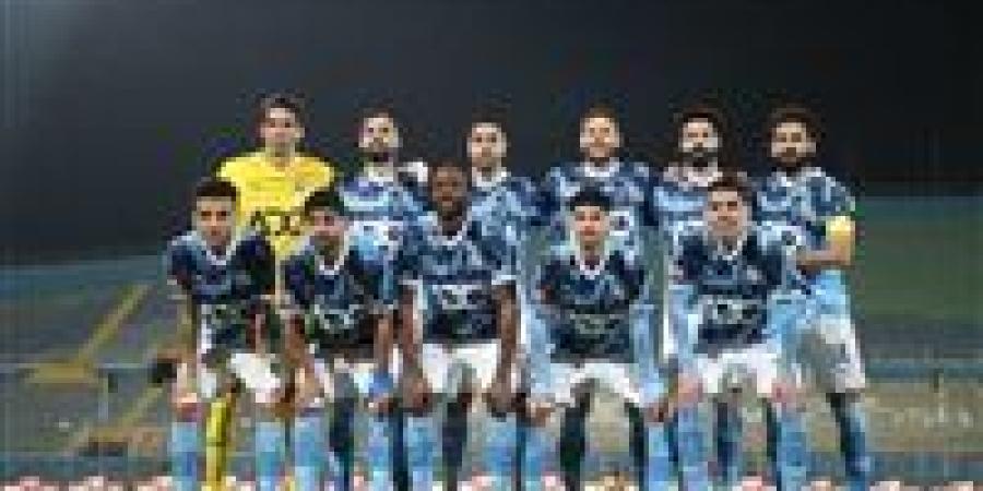 عمرو
      أديب:
      بيراميدز
      حصل
      على
      فتوى
      قانونية
      قد
      تؤجل
      الإعلان
      عن
      بطل
      الدوري