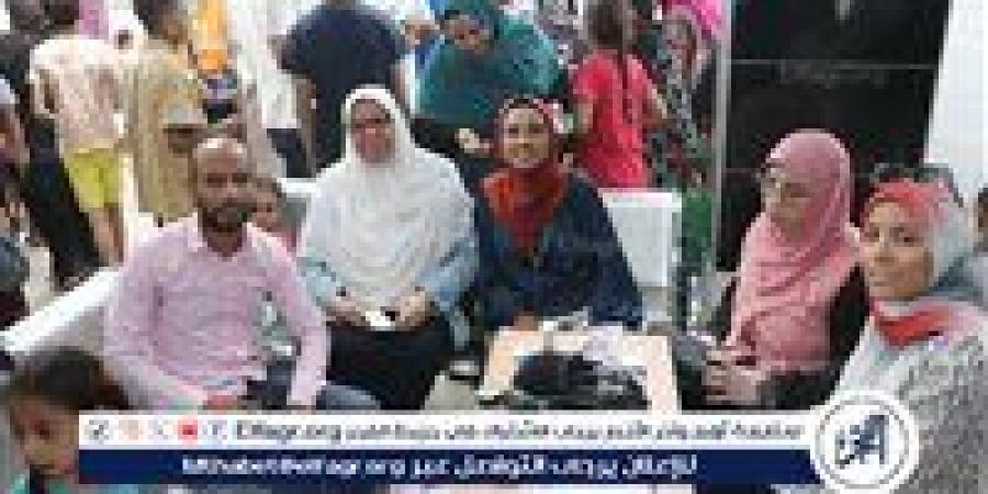 جامعة
      سوهاج:
      تطلق
      قافلة
      طبية
      توعوية
      تخدم
      أهالي
      الكوامل
      بحري
      في
      إطار
      مبادرة
      (حياة
      كريمة)