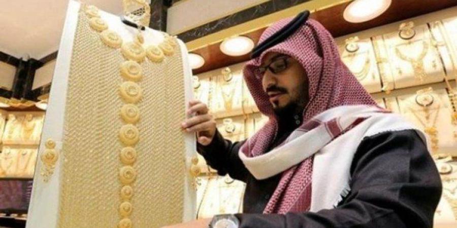 تحركات
      جديدة
      لأسعار
      الذهب
      في
      السعودية
      اليوم
      الإثنين
      19
      مايو
      2025