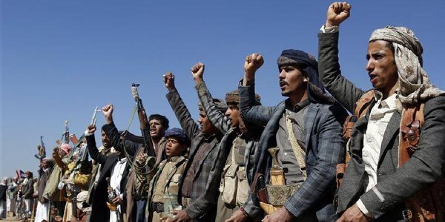 الحوثيون
      يعلنون
      مقتل
      صيادين
      يمنيين
 ...