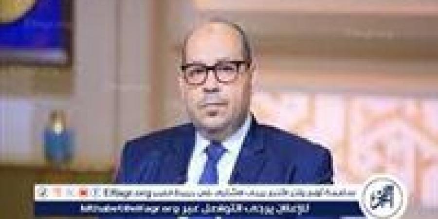 ياسر
      إدريس
      يستقبل
      وفد
      دبلومة
      الإدارة
      الرياضية
      بـ
      «فيفا»