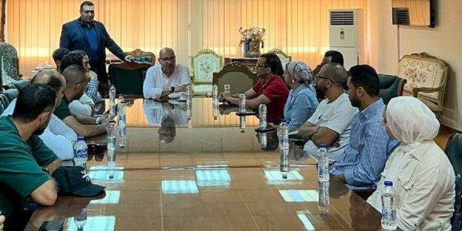 ياسر إدريس يستقبل وفد دبلومة الإدارة الرياضية بـ «فيفا»