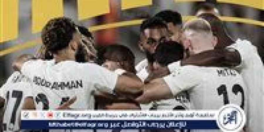 الاتحاد
      يضرب
      الشباب
      بثلاثية
      في
      الدوري
      السعودي