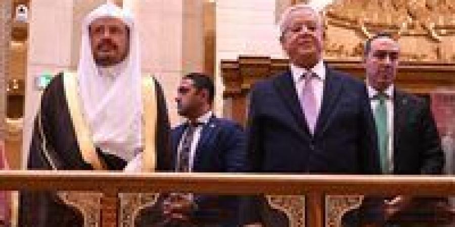 المستشار
      الدكتور
      حنفي
      جبالي
      يستقبل
      رئيس
      مجلس
      الشورى
      السعودي
      بمقر
      مجلس
      النواب
      بالعاصمة
      الإدارية
      الجديدة