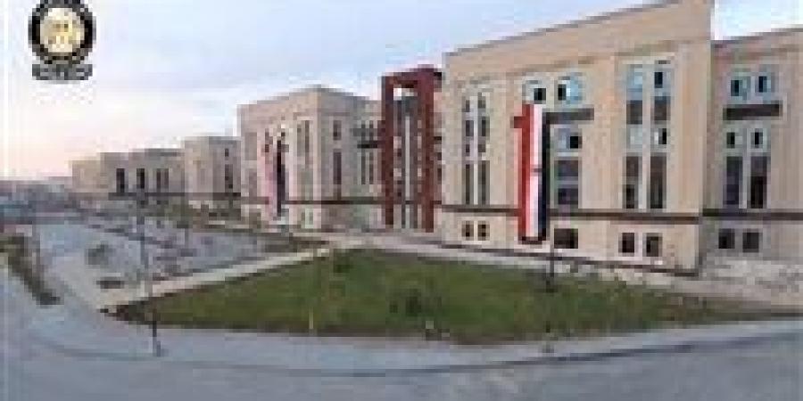 مجلس
      الوزراء
      يستعرض
      إنجازات
      الدولة
      في
      تطوير
      التعليم
      الجامعي
      (فيديو)