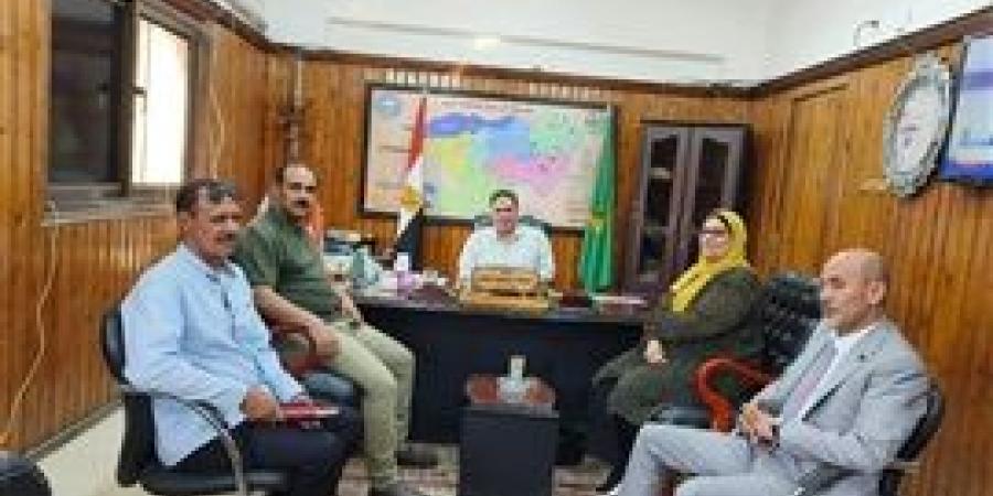 متابعة
      ميدانية
      مستمرة
      للقطاع
      الزراعي
      في
      العيد
      بالفيوم
      وبني
      سويف