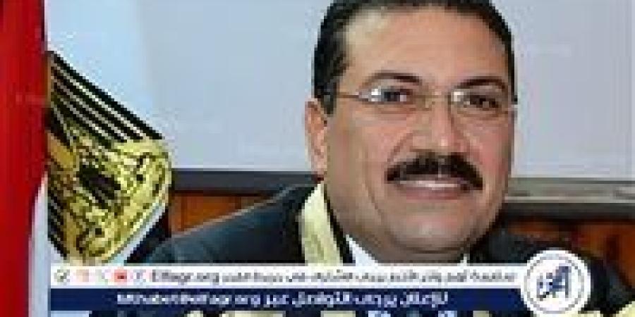بــ
      قرار
      جمهورى
      تعيين
      «الدكتور
      رشدى
      العدوى»
      عميدًا
      لكلية
      الزراعة
      بجامعة
      كفر
      الشيخ