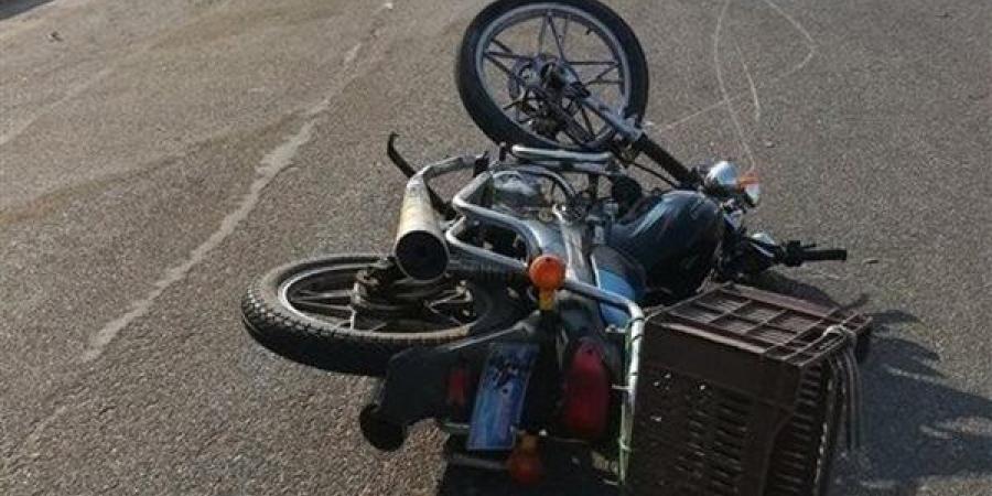 أسماء
      المصابين
      بحادث
      تصادم
      موتوسيكلين
      في
      ثاني
      أيام
      العيد
      بالدقهلية