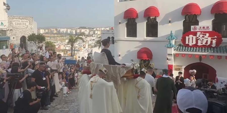 طنجة
      تودع
      "مطبخ
      الصين"