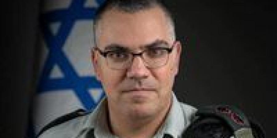 "يد
      من
      نار"..
      أدرعي
      يرد
      على
      "ذباب
      إلكتروني"
      نشر
      تدوينات
      عن
      يده
      المرتجفة