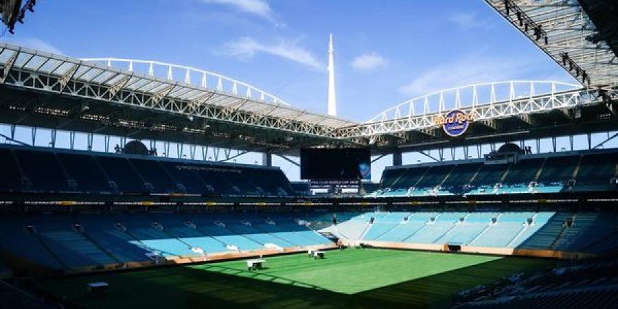 كأس
      العالم
      للأندية..
      ملعب
      هارد
      روك
      جاهز
      لمباراة
      الأهلي
      وإنتر
      ميامي