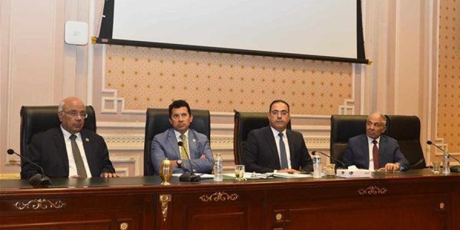 وزير
      الشباب
      يقترح
      إضافة
      مادة
      جديدة
      على
      تعديلات
      قانون
      الرياضة