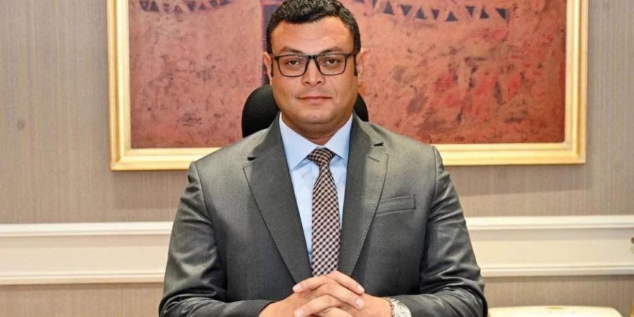 وزير الإسكان يُصدر قرارات إزالة لمخالفات بناء وتعديات بالقاهرة وبورسعيد الجديدتين والساحل الشمالي
